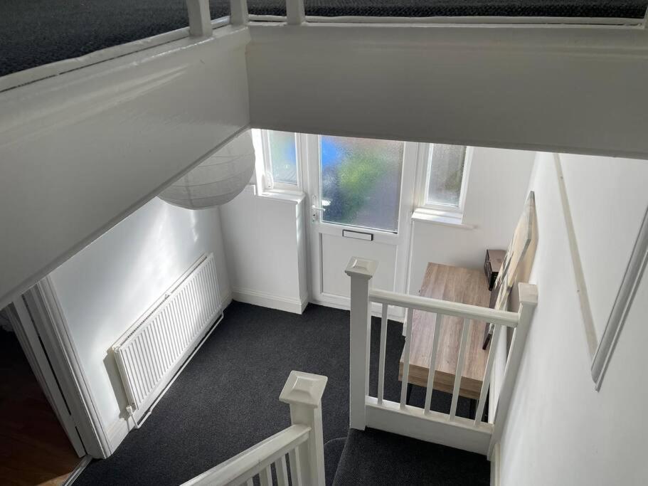 5 Bed 5Mins From Wembley Stadium London Bagian luar foto