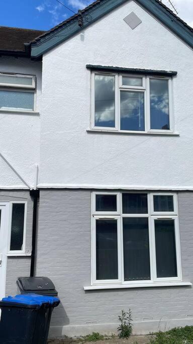 5 Bed 5Mins From Wembley Stadium London Bagian luar foto