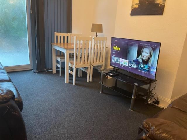 5 Bed 5Mins From Wembley Stadium London Bagian luar foto